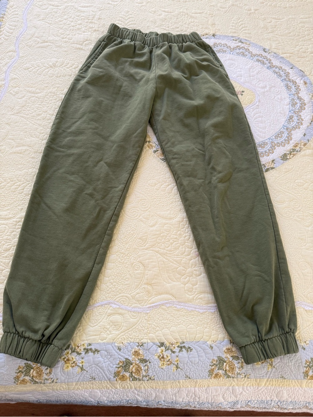 Brandy Melville Olive Green Elastic-Waist Joggers